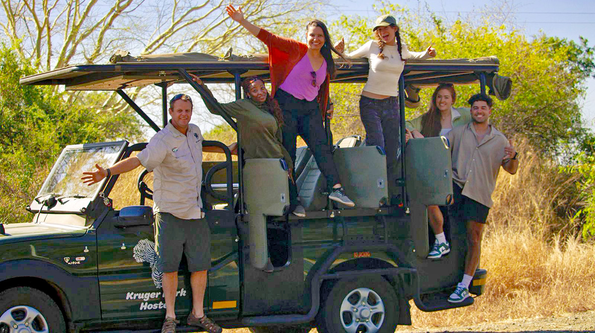 Guests on the OSV going for sunset walk and bush dinner